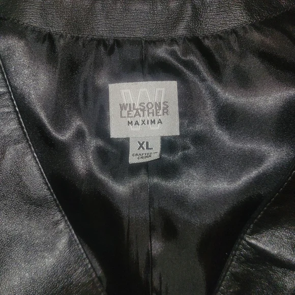 Wilsons Leather Black Vest - Picture 6 of 6